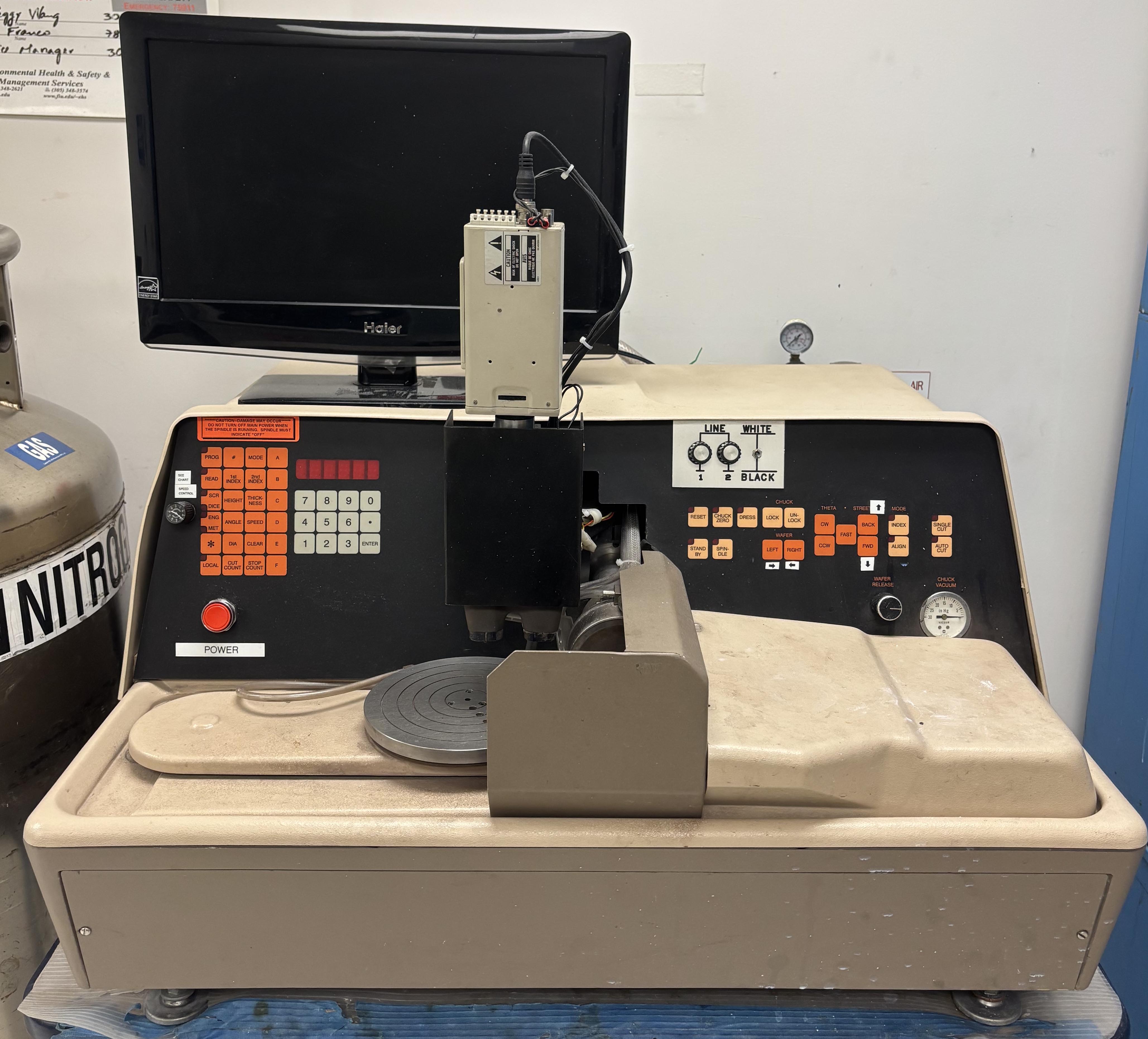 Dicing Saw