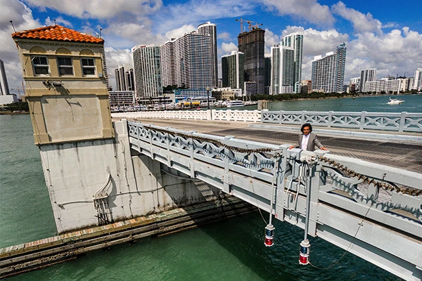 Two FIU students in hard hats at Port of Miami